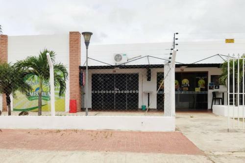Mi Casa, Su Casa - Moderno Y Chic.