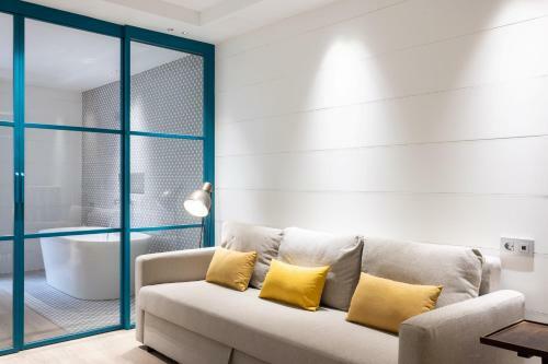 Home2book Charming Apartment In Santa Cruz