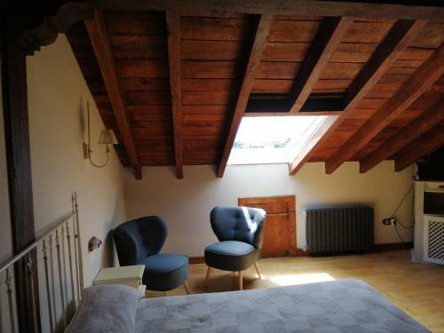 Hostal Room In Bb - Angelas Garden Inn