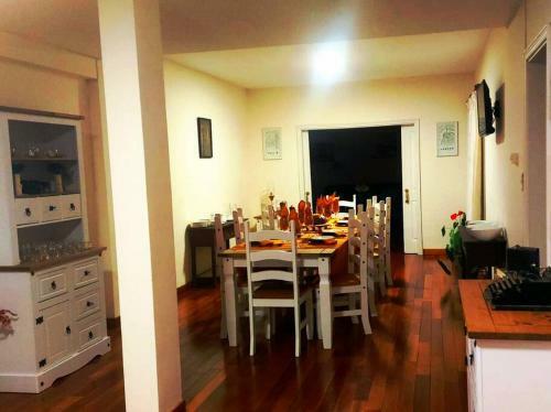 Agradable Villa Con Piscina