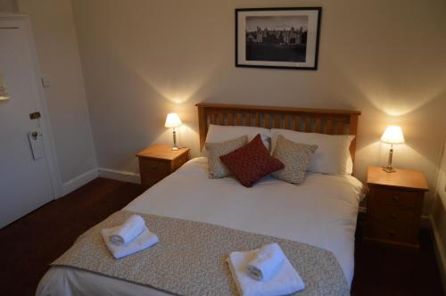 Posada The Crown Inn Hotel