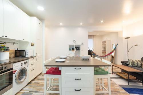 Gran Bilbao VI Apartment By Aston Rentals