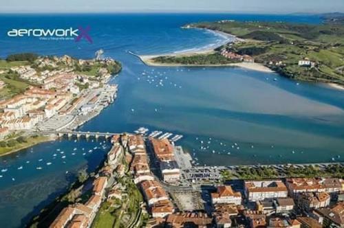 Apartamento Excelentes Vistas Al Mar Y Parking