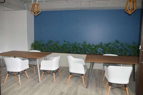 Beautiful, New, Modern Apartment In Cayala Wit AC