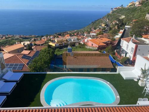 Nueva Villa de Lujo En El Sauzal