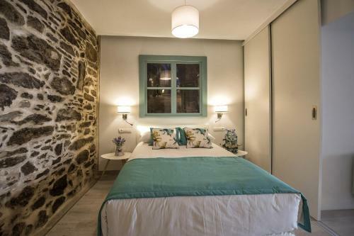 Bolboreta Suites Boutique Apartments