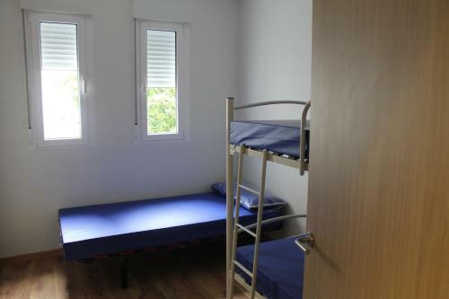 Pensi�n-albergue Puente Ribeira