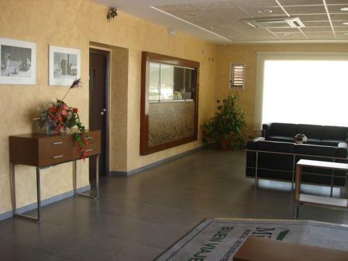 Hostal Mill�n