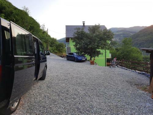 Bed & Breakfast Vila Na Drini-apartmani