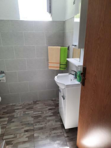 Bed & Breakfast Vila Na Drini-apartmani
