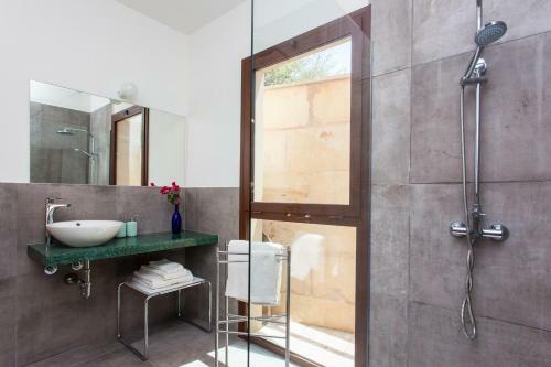 Hostal Idayvuelta Home & Suites