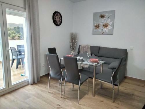 Apartamento �tico �lvaro
