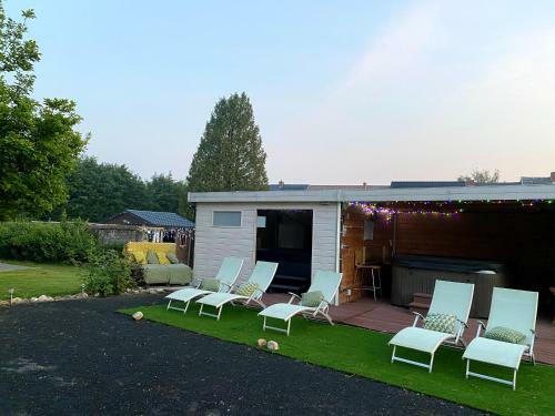Bed & Breakfast Le Chateau de Frankie Spas-saunas