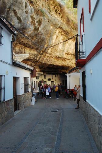 Casa Cueva De La Sombra