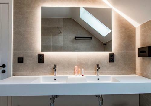 XXV House - 8 Personnes