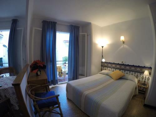 Apartamentos Montserrat