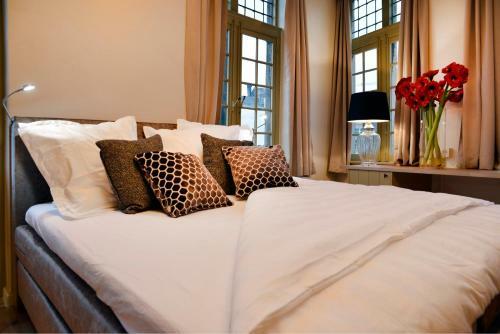 Bed & Breakfast Rooms With A View
