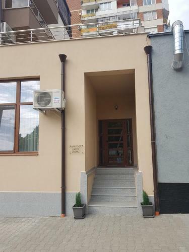 Hostal Comfort Guest Rooms