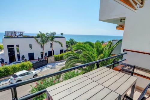 Apartamento Balmins White By Hello Homes Sitges