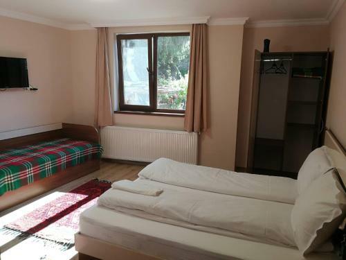 Hostal ?????????? ????