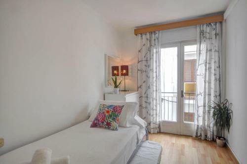 Sebastian Terrace Apartment By Hello Homes Sitges