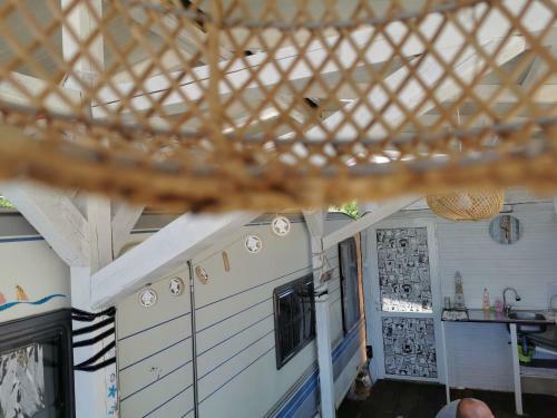 Sea Caravan/camper On The Beach