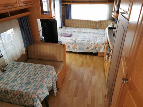 Sea Caravan/camper On The Beach