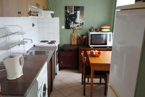 Apartment In A Biodiversity Hotspot.