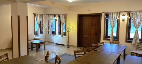 Hostal Guest House Elena