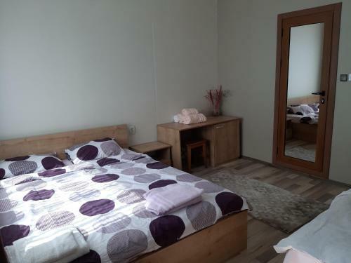 Hostal ???? 2+1