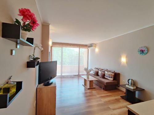 ?????????? ?????? / Sunset Apartment