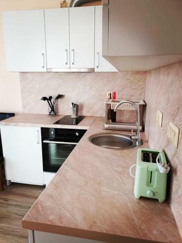 Apollon 9 Apartment