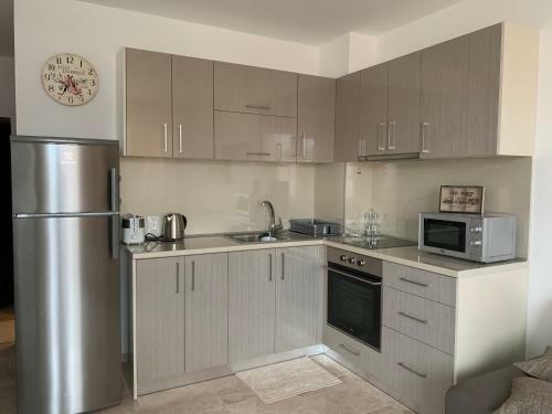 Sunny Days Luxury Apartment