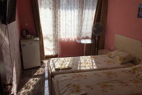 Apartment Olia - Three Bedroom Flat With Great View Next To Beach
