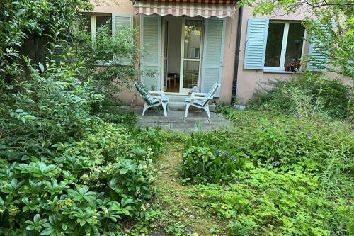 Zurich Erlenbach - Apartment With Lake View - 4,5 Rooms