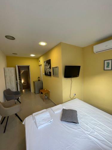 Hostal Ivo's Guest Rooms