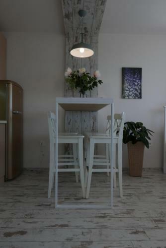 Apartamento Charmful New Flat With Hill View