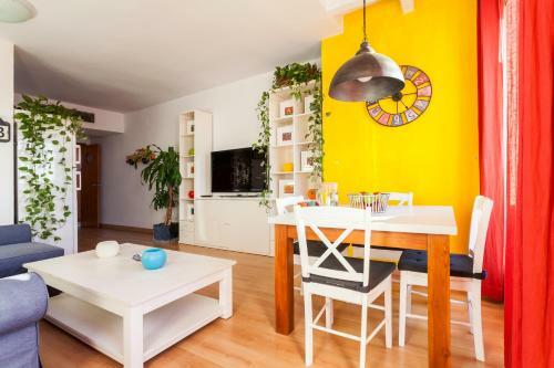 Apartamento Atico Resitur Triana