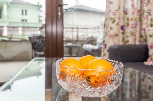 Luxury New Three Bedroom Apartment