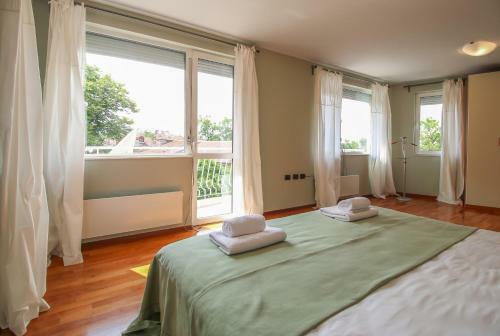 *la Primavera* - Spacious Apartment In Top Centre