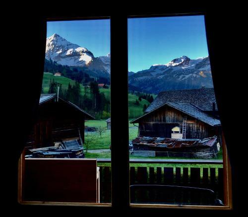 Cozy Apartment With Stunning View