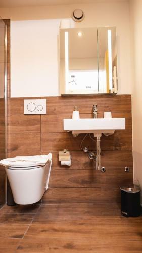 Apartamento Wunderstay Alpine 20 Chic New Studio W Pool & View