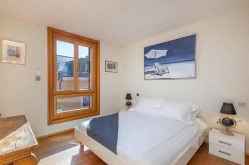 2bd Modern Apartment In Geneva Center With Rooftop