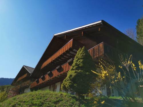 Chalet M