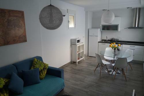 Apartamento Atico Con Terraza En Alameda de Hercules