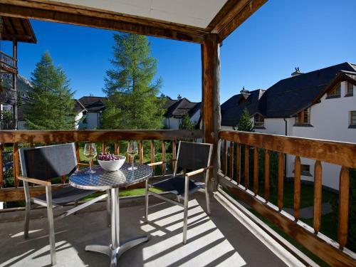 Apartamentos Schweizerhof Ferienwohnungen Lenzerheide 4
