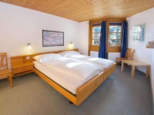 Apartamentos Schweizerhof Ferienwohnungen Lenzerheide 4