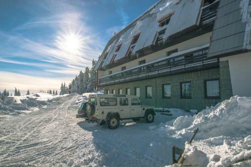 Horsk� Hotel Kozubov�