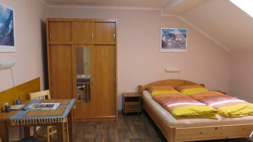 Apartamentos Booking Tr?n�