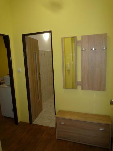 Apartamentos Booking Tr?n�